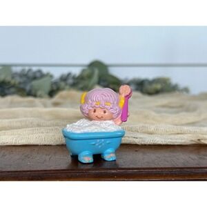 Vintage Strawberry Shortcake Angel Cake PVC Bubble bath Strawberryland Kenner